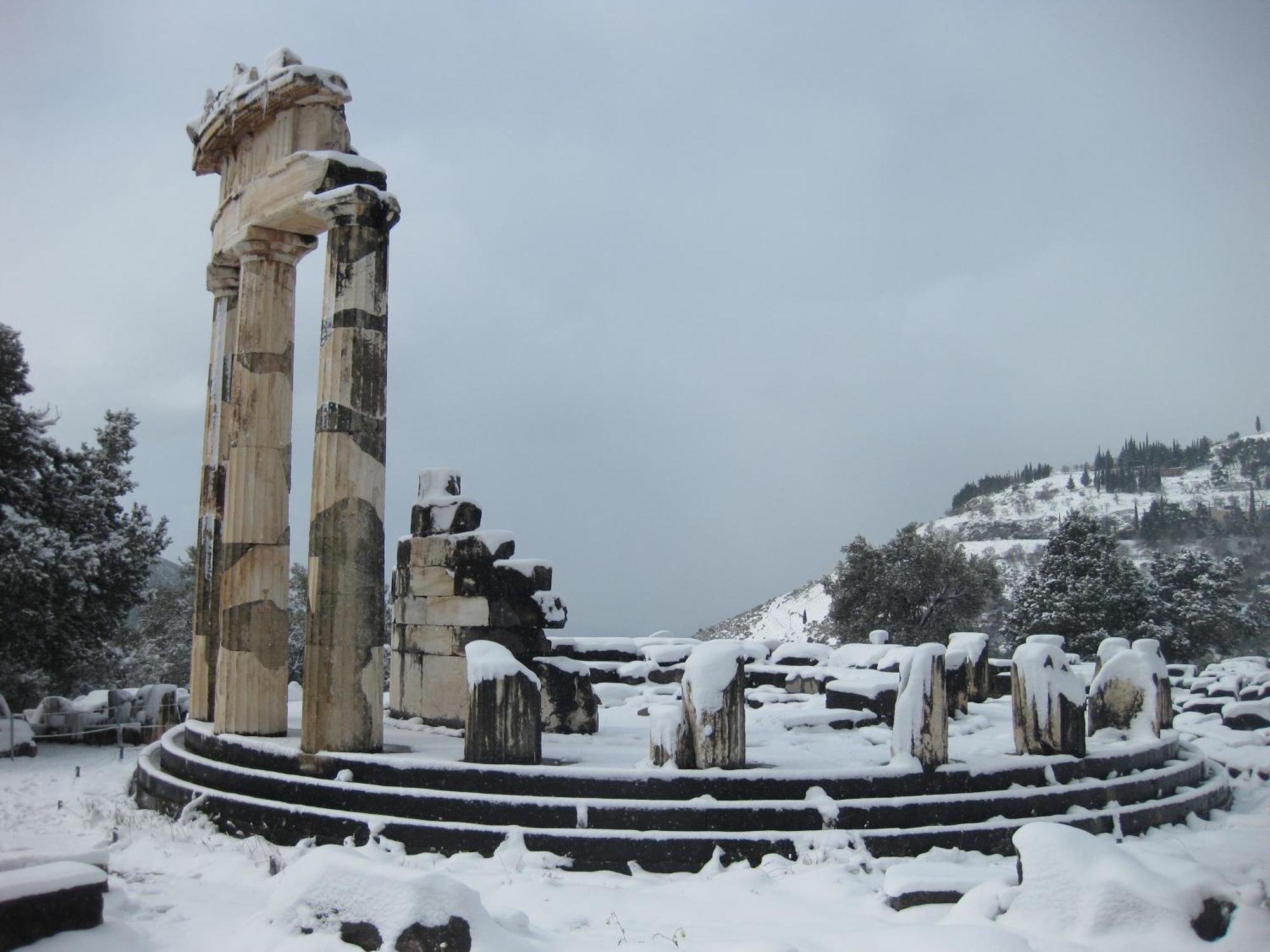 Parnassos Delphi Hotel Exterior photo